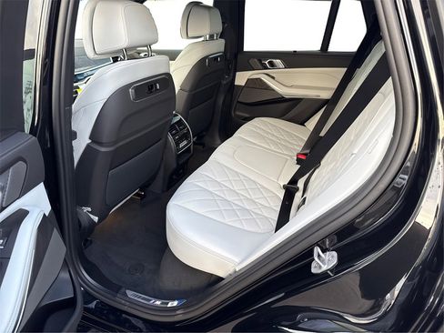 New 2026 BMW X5 sDrive40i w/ M Sport Package image 10