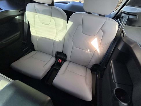 New 2026 Volvo XC90 T8 Plus image 13