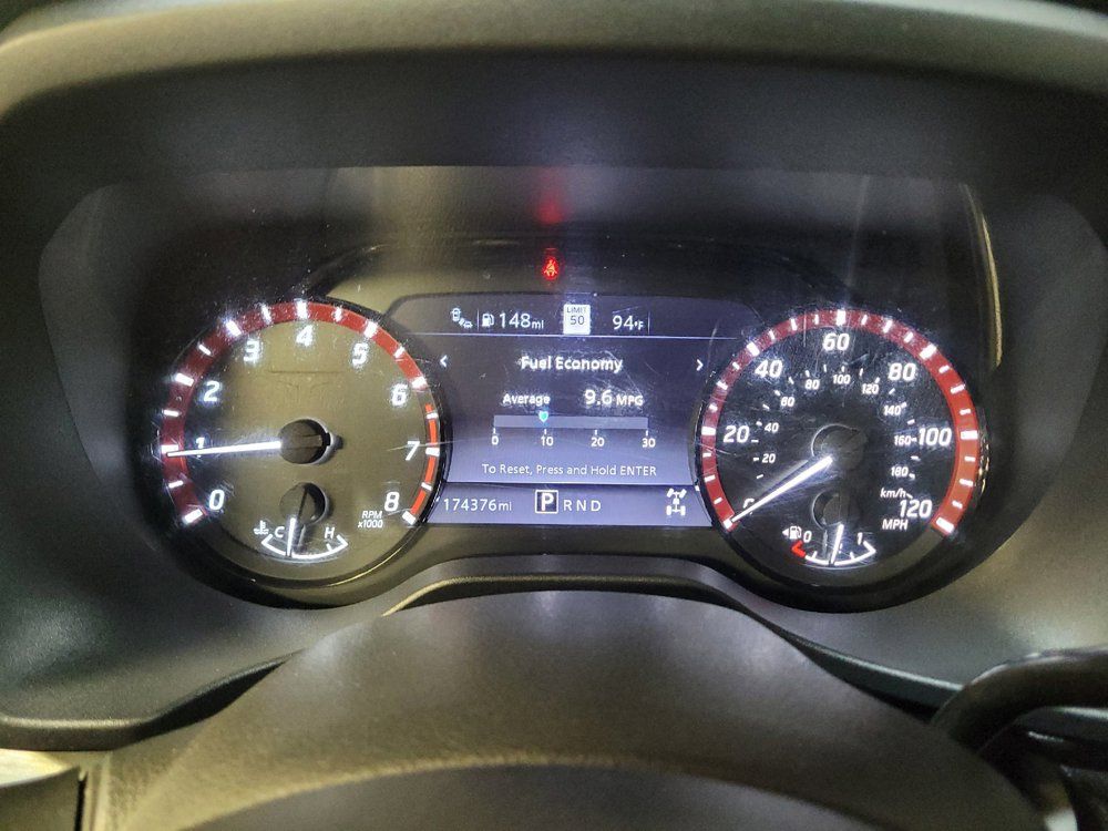 Used 2021 Nissan Titan PRO-4X w/ Pro-4x Convenience Package AWD/4WD image 23