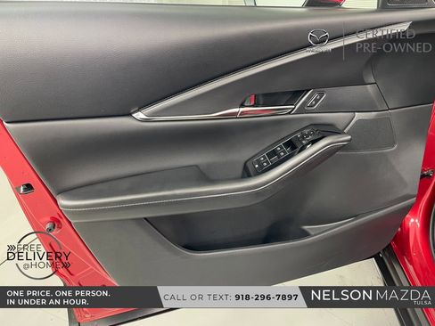 Certified 2025 MAZDA CX-30 AWD 2.5 S w/ Preferred Package image 18