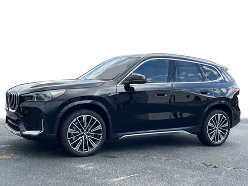 New 2025 BMW X1 xDrive28i w/ Convenience Package image 23