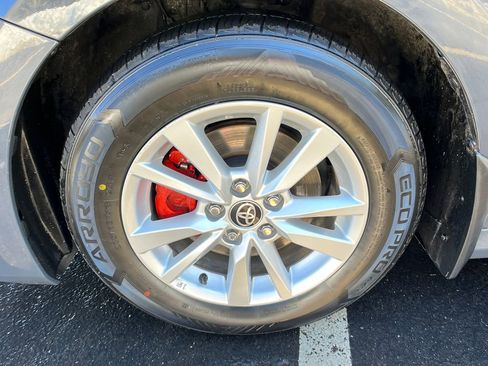 Used 2025 Toyota Camry LE w/ Convenience Package image 24