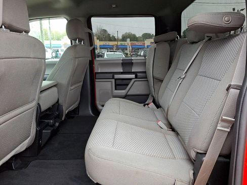 Used 2019 Ford F150 XLT image 10