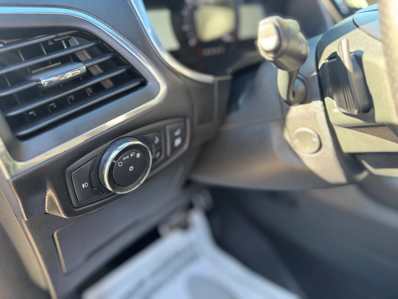 Used 2020 Ford Edge ST w/ Equipment Group 401A AWD/4WD image 26