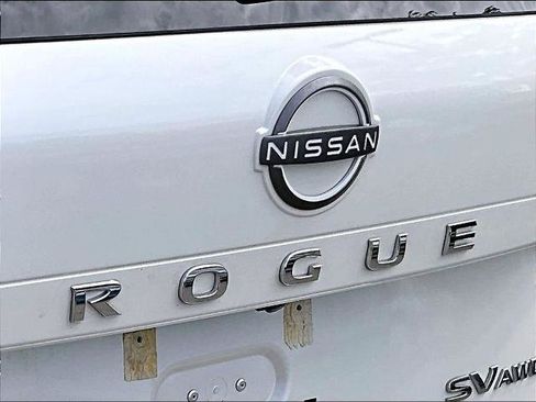 Certified 2023 Nissan Rogue SV AWD/4WD image 28