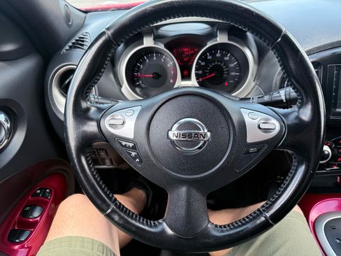 Used 2015 Nissan Juke SL AWD/4WD image 18