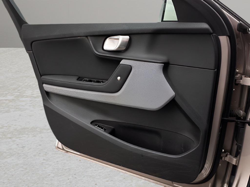 Used 2024 Polestar Polestar 2 AWD/4WD image 16