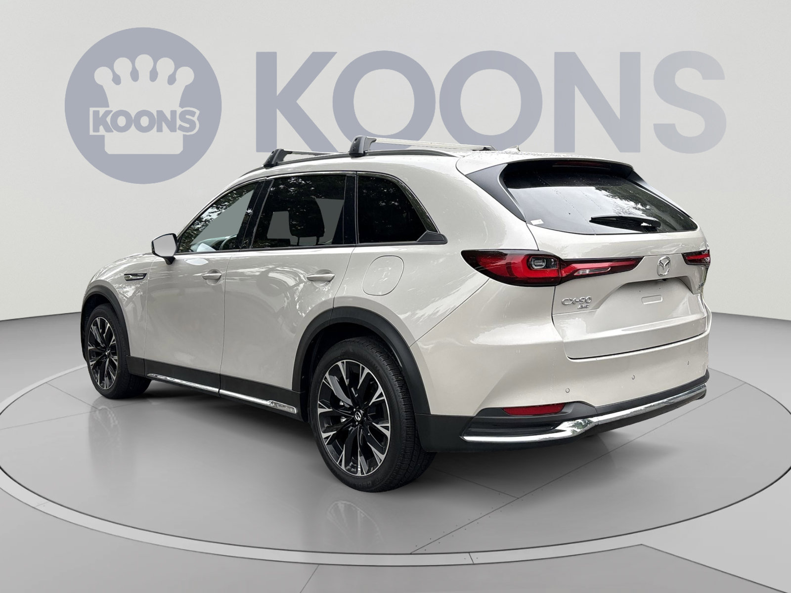 Used 2024 MAZDA CX-90 Plug-In Hybrid w/ Premium Pkg AWD/4WD image 4