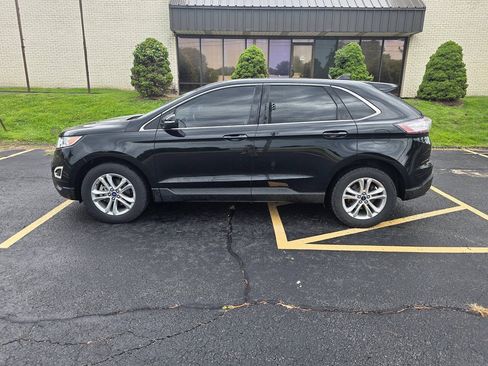 Used 2018 Ford Edge SEL w/ Equipment Group 201A FWD image 10