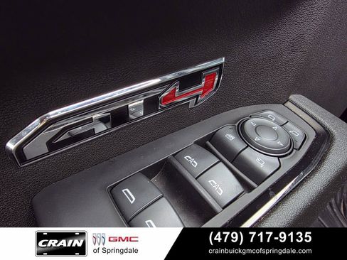 Used 2024 GMC Sierra 1500 AT4 w/ Technology Package AWD/4WD image 12