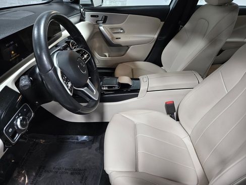 Used 2020 Mercedes-Benz A 220 A 220 image 10