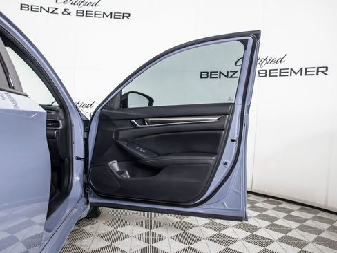 Used 2021 Honda Accord Sport image 21