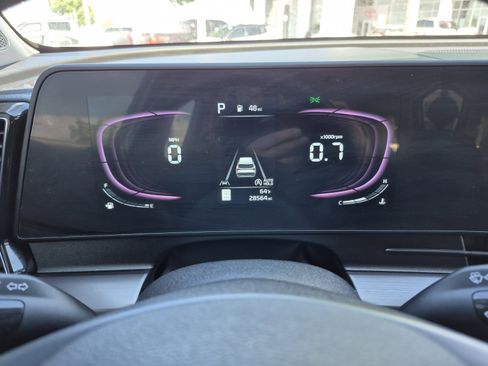 Used 2023 Kia Sportage EX image 10