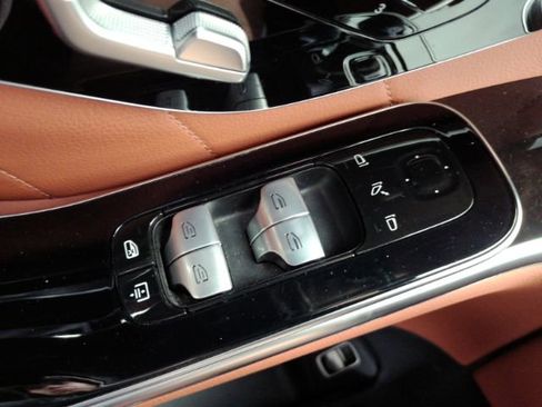 Used 2022 Mercedes-Benz S 580 4MATIC Sedan image 42