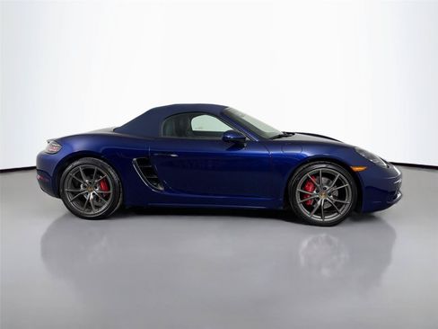 Certified 2025 Porsche 718 Boxster S RWD image 8