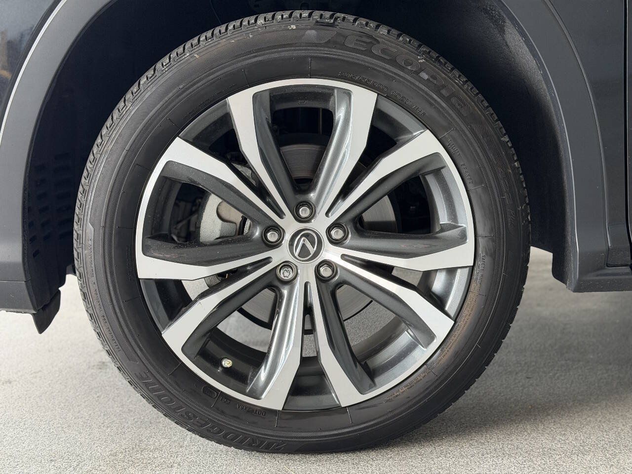 Used 2018 Lexus RX 450h AWD w/ Premium Package image 41