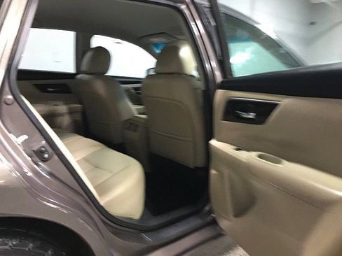 Used 2015 Nissan Altima 2.5 SL image 18
