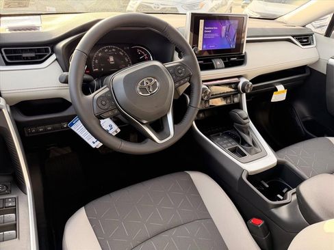 New 2025 Toyota RAV4 XLE w/ Convenience Package image 6
