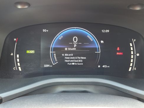Certified 2026 Toyota Camry SE FWD image 28