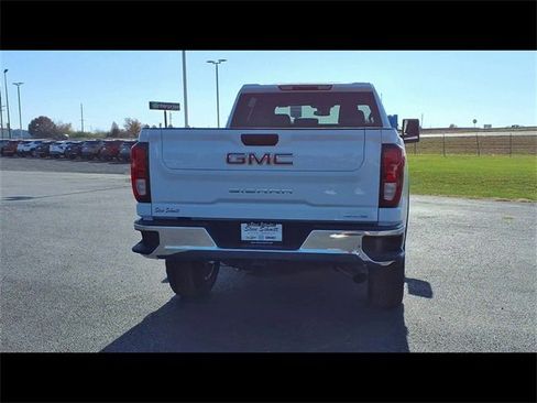 New 2026 GMC Sierra 2500 SLE w/ SLE Value Package; image 7