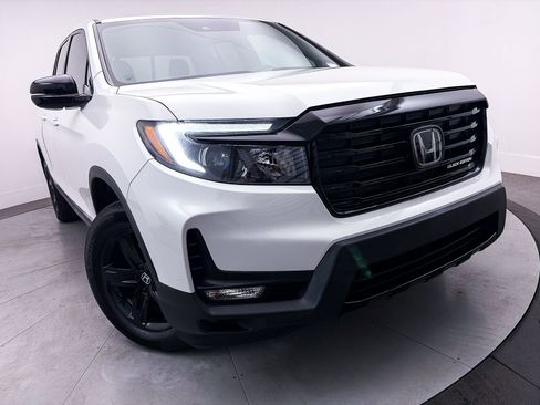 Used 2021 Honda Ridgeline Black Edition image 9