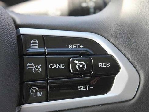 New 2024 RAM ProMaster 3500 w/ Delivery Van Package image 14