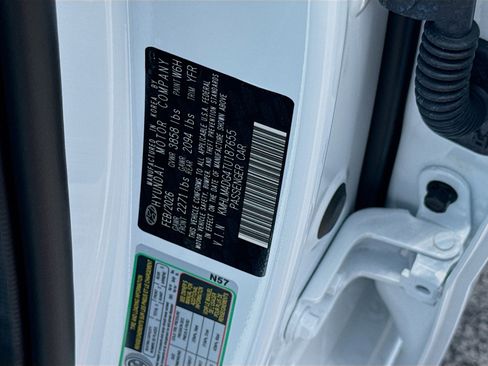 New 2026 Hyundai Elantra Sport FWD image 24
