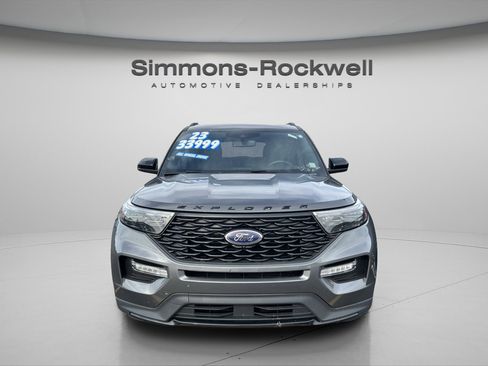 Used 2023 Ford Explorer ST-Line image 1