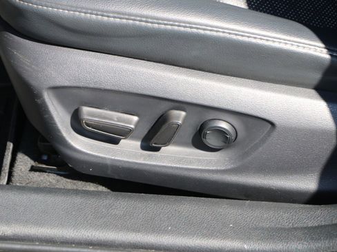 Used 2019 Toyota Camry XSE image 26