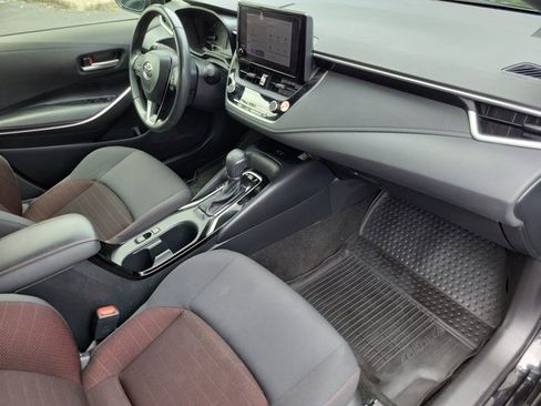 Used 2024 Toyota Corolla SE w/ SE Premium Package FWD image 13