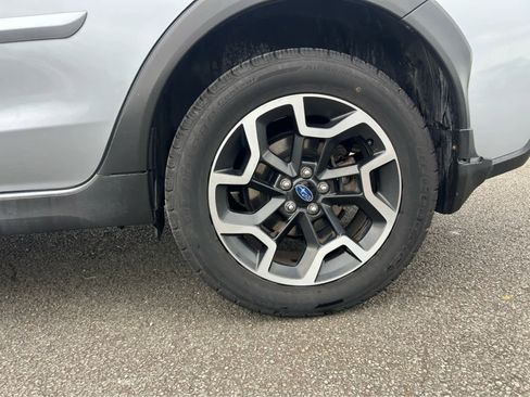 Used 2017 Subaru Crosstrek 2.0i Limited AWD/4WD image 5