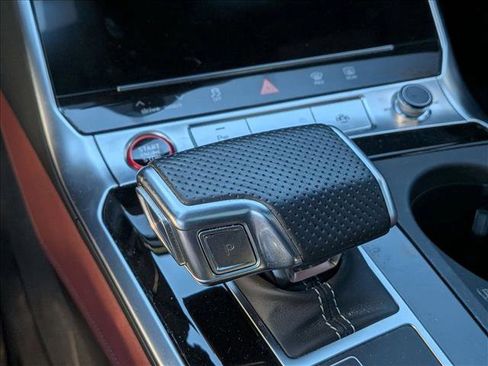 Used 2022 Audi S6 Premium Plus w/ S Sport Package image 8