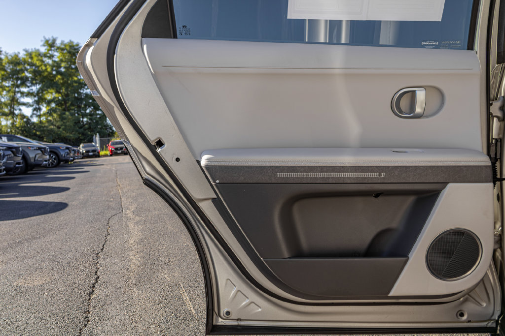 Used 2023 Hyundai Ioniq 5 SEL w/ Cargo Package AWD/4WD image 29