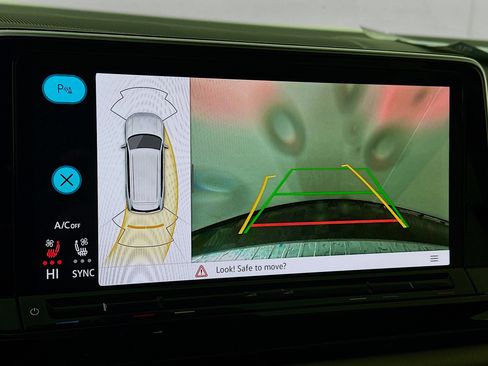 New 2026 Volkswagen Atlas SE image 13