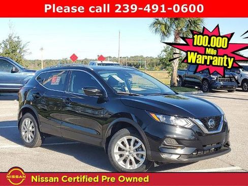 Used 2021 Nissan Rogue Sport SV image 1
