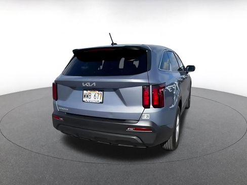 Used 2023 Kia Sorento LX image 15