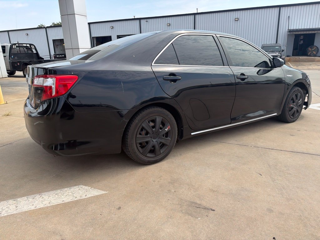 Used 2012 Toyota Camry LE FWD image 3