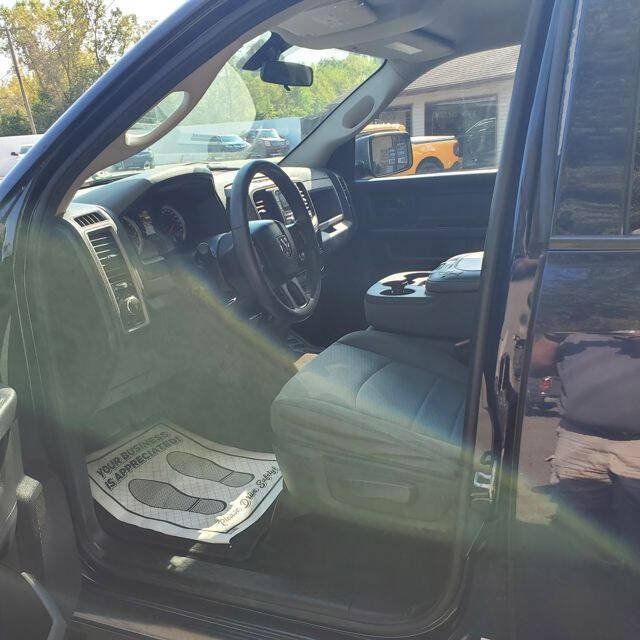 Used 2014 RAM 1500 Express AWD/4WD image 12