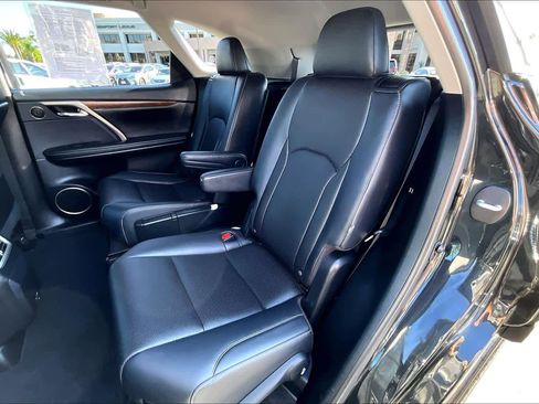 Certified 2022 Lexus RX 450hL AWD w/ Premium Package image 18