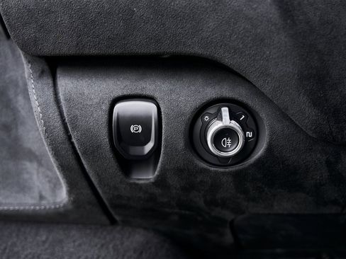 Used 2024 McLaren 750S image 47