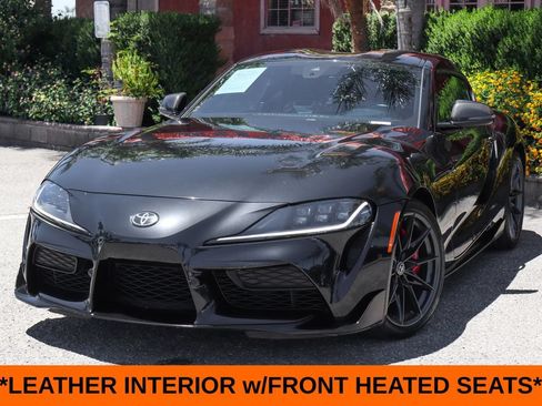 Used 2023 Toyota Supra Premium w/ Driver Assist Package RWD image 4