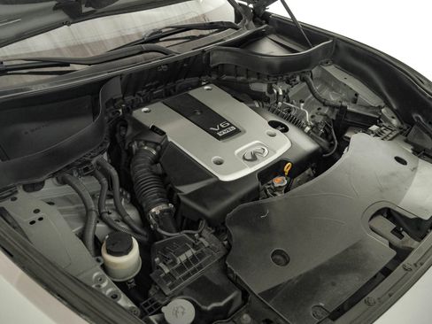 Used 2014 INFINITI QX70 3.7 image 53