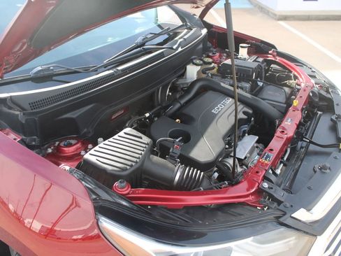 Used 2018 Chevrolet Equinox Premier image 32