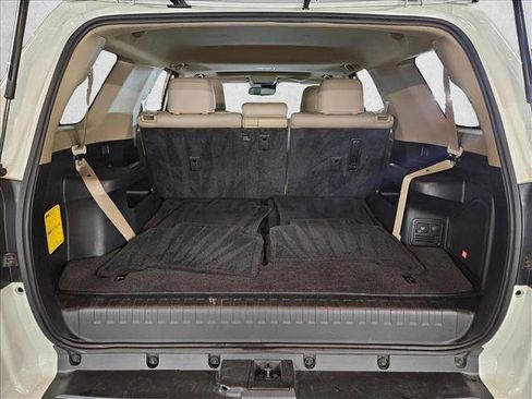 Used 2020 Toyota 4Runner Limited image 6