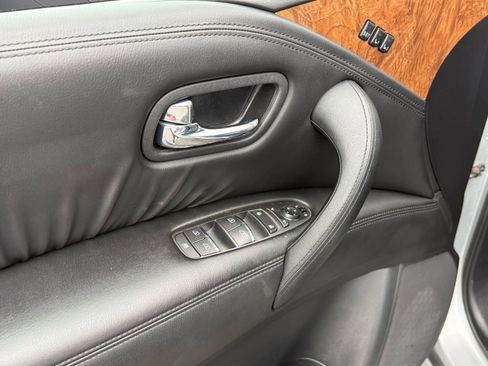 Certified 2024 Nissan Armada SL image 21