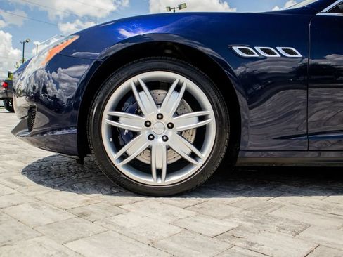 Used 2014 Maserati Quattroporte GTS RWD image 11