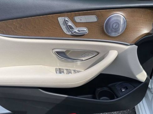 Used 2021 Mercedes-Benz E 350 Sedan image 19