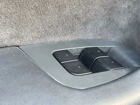 Used 2023 Tesla Model 3 Standard Range RWD image 27