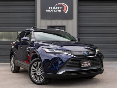Used 2021 Toyota Venza XLE w/ Softex Package