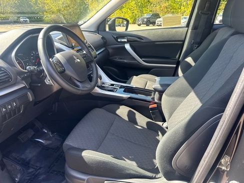 Used 2023 Mitsubishi Eclipse Cross SE image 38